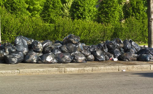 Choosing a waste removal service